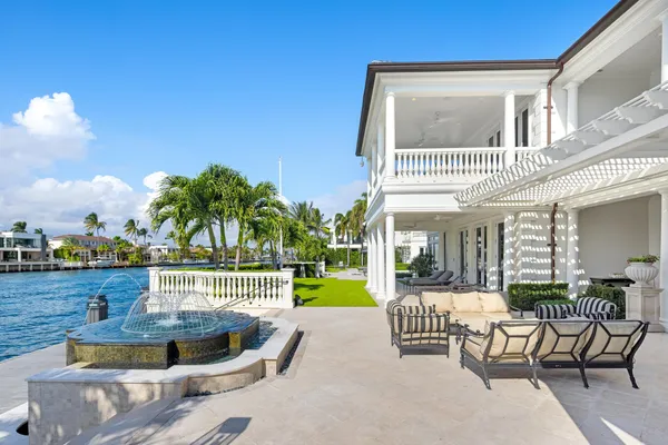 $24,995,000 | 2989 Spanish River Road, Boca Raton, FL 33432