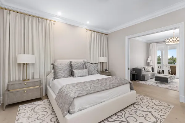 $24,995,000 | 2989 Spanish River Road, Boca Raton, FL 33432