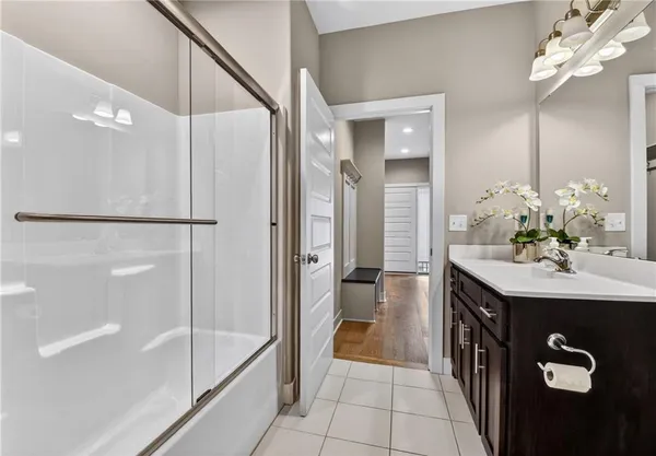$405,000 | 821 Northeast Lone Hill Drive, Lee's Summit, MO 64064