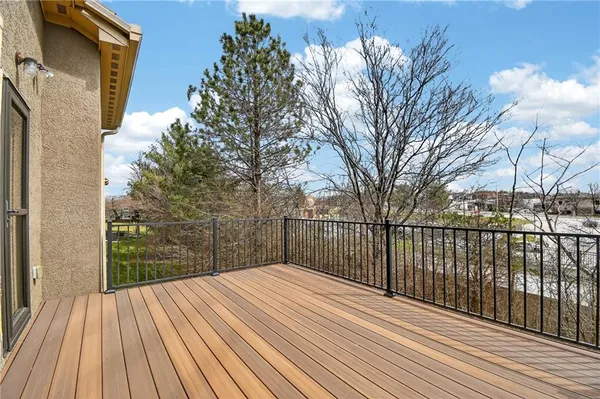 $405,000 | 821 Northeast Lone Hill Drive, Lee's Summit, MO 64064
