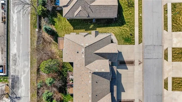 $405,000 | 821 Northeast Lone Hill Drive, Lee's Summit, MO 64064