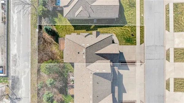 $405,000 | 821 Northeast Lone Hill Drive, Lee's Summit, MO 64064