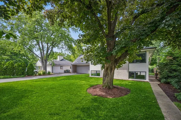 $1,399,000 | 1225 Elm Street, Winnetka, IL 60093