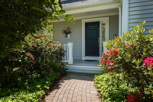 $800,000 | 17 Highcroft Way, Unit 17, Hopkinton, MA 01748
