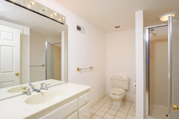 $800,000 | 17 Highcroft Way, Unit 17, Hopkinton, MA 01748