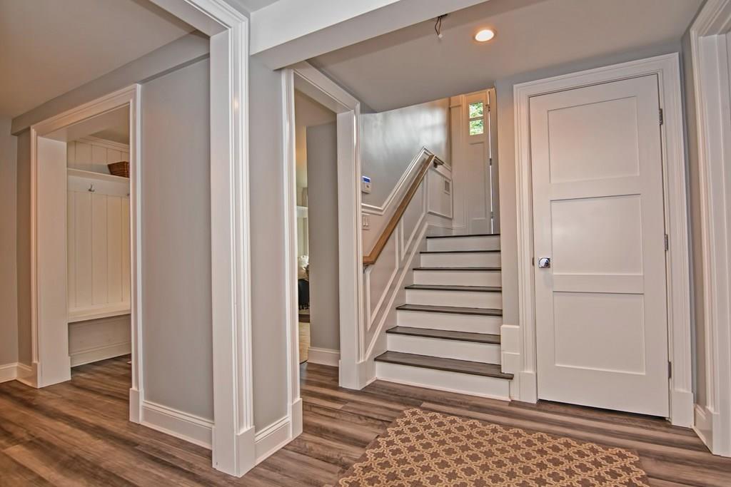 32 Oak Hill Road Needham, MA 02492 - Photo 25 of 36