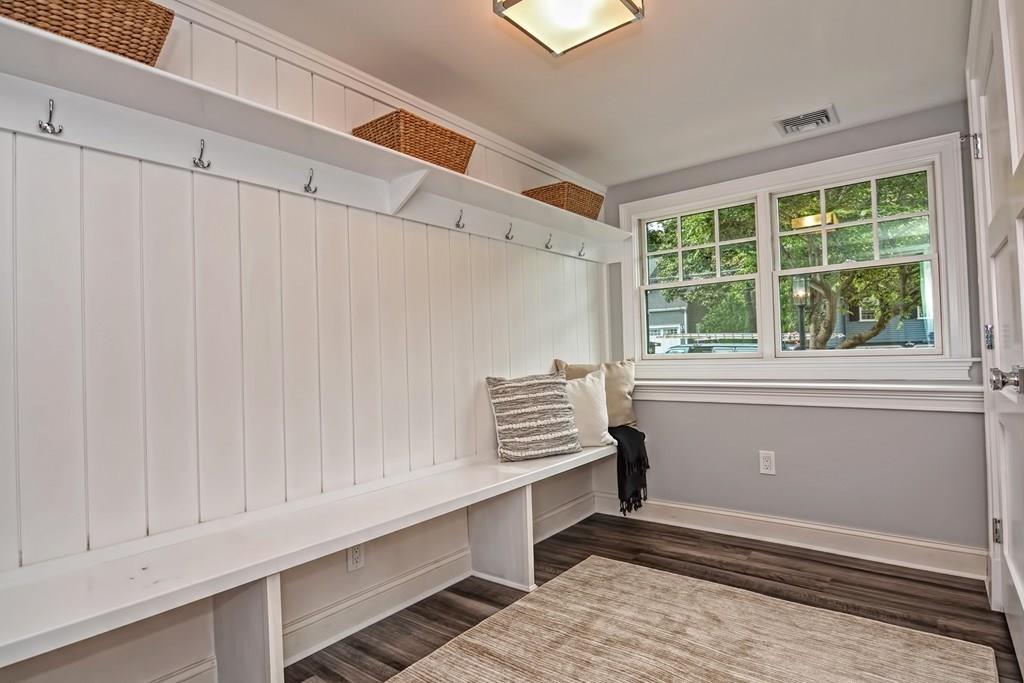 32 Oak Hill Road Needham, MA 02492 - Photo 26 of 36