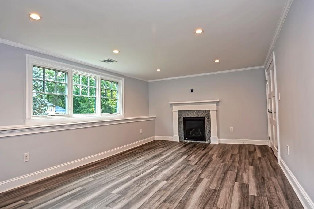 32 Oak Hill Road Needham, MA 02492 - Photo 28 of 36