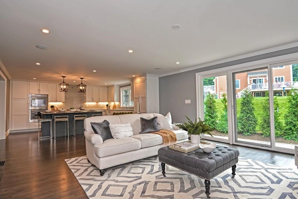 32 Oak Hill Road Needham, MA 02492 - Photo 10 of 36