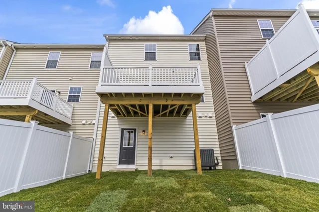 $449,900 | 104-23695 Dragonfly Lane, Leonardtown, MD 20650