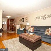 2709 Creston Road Baltimore, MD 21222 - Photo 3 of 28 Living Room