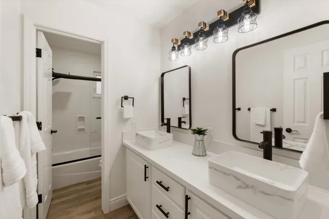 a view of a garden with plants