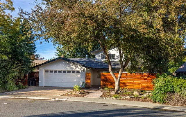 $986,000 | 2707 Danube Avenue, Davis, CA 95616