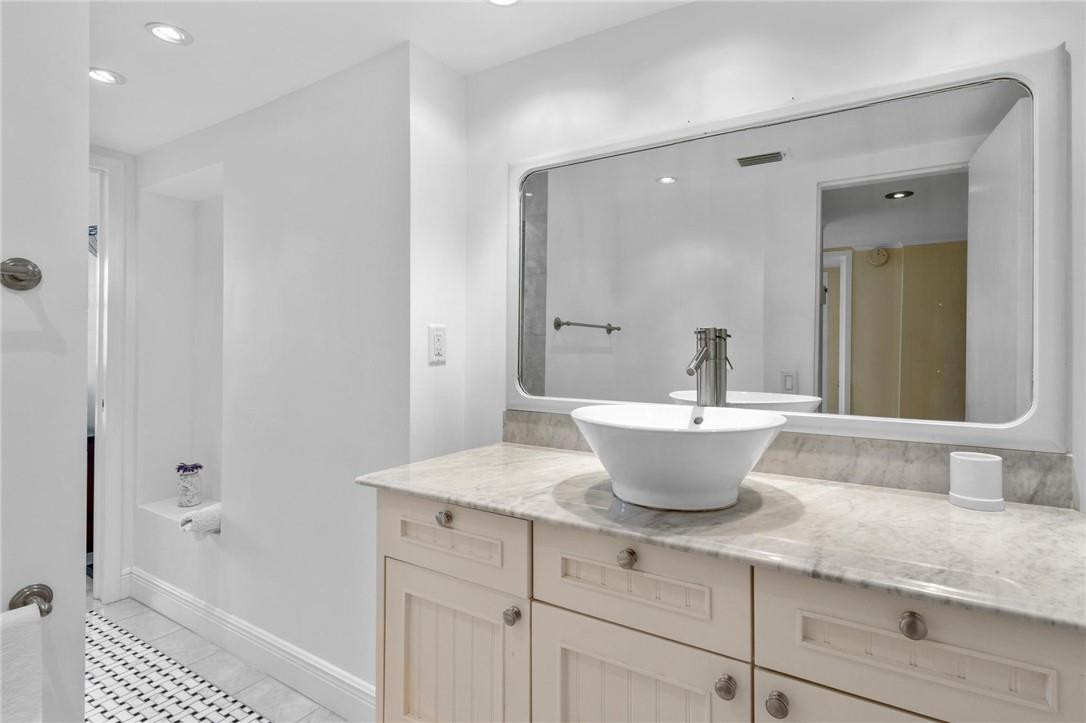 401 North Riverside Drive, Unit 308 Pompano Beach, FL 33062 - Photo 13 of 32 Photo 13