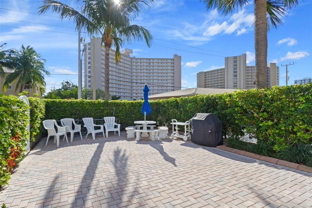 401 North Riverside Drive, Unit 308 Pompano Beach, FL 33062 - Photo 22 of 32 Photo 22