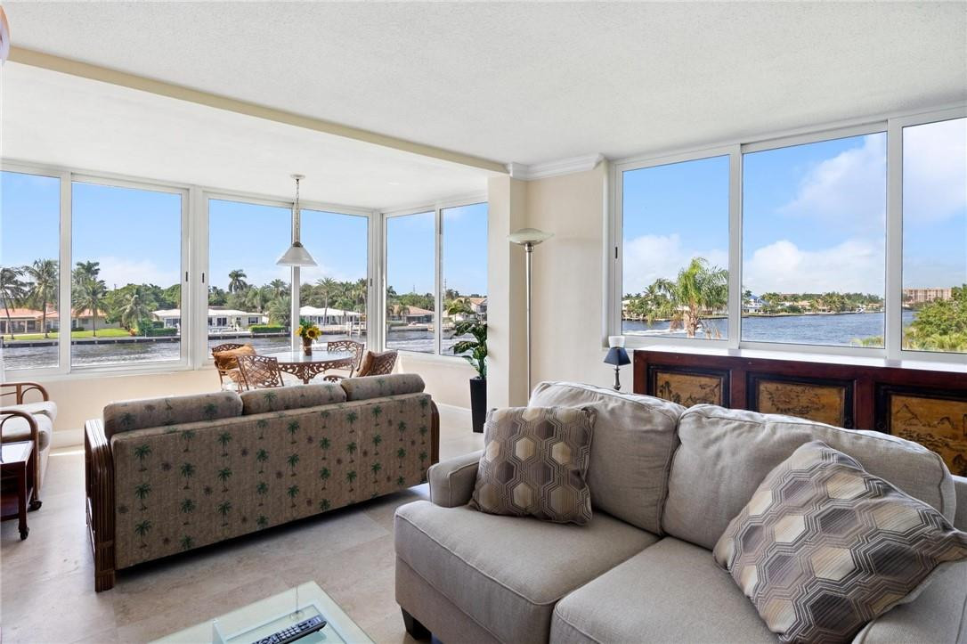 401 North Riverside Drive, Unit 308 Pompano Beach, FL 33062 - Photo 8 of 32 Photo 8