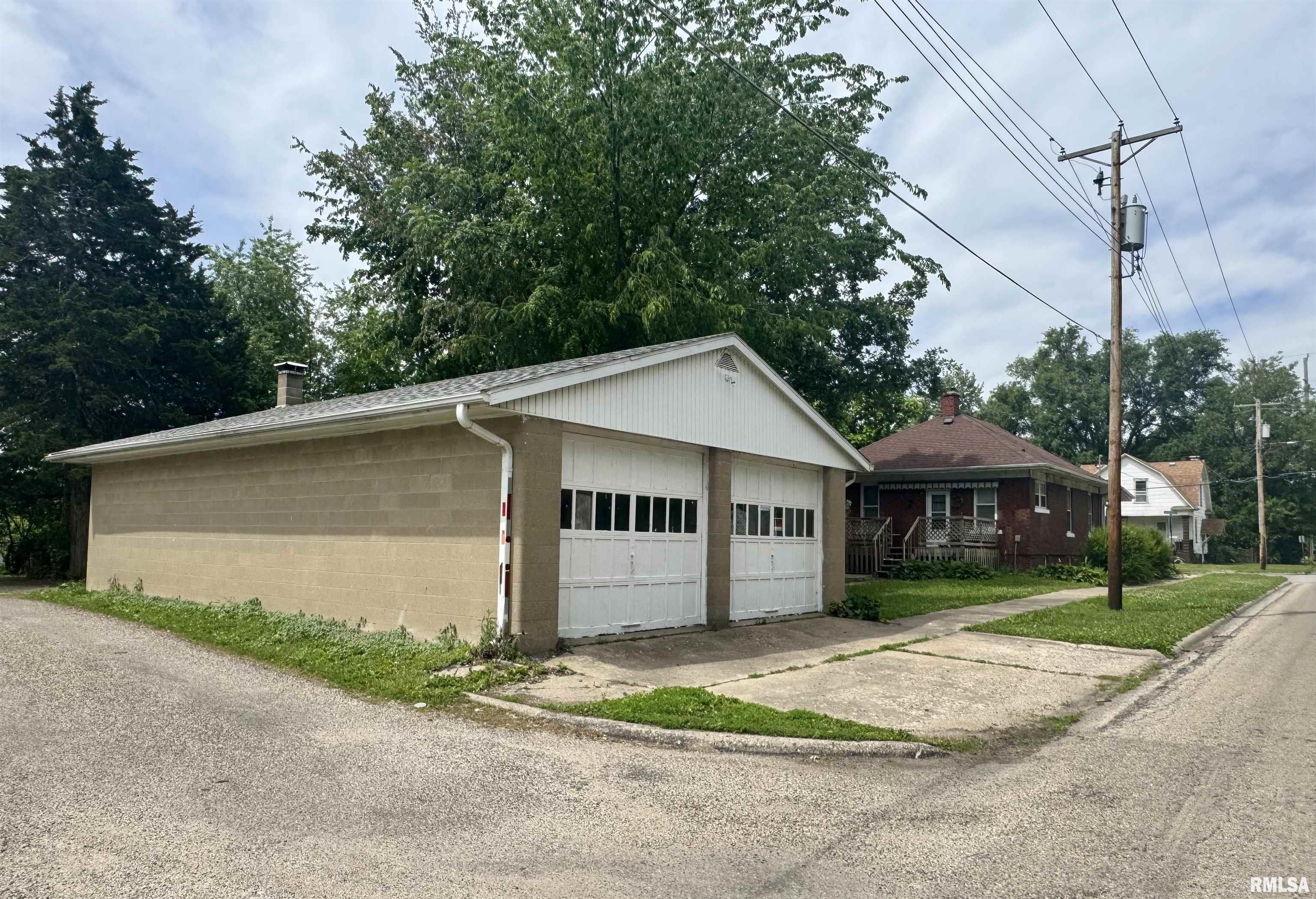 699 Baxter Court Canton, IL 61520 - Photo 27 of 35