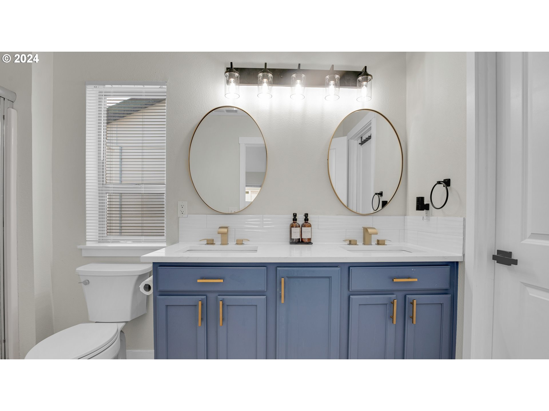 4456 Southwest 159th Avenue Beaverton, OR 97078 - Photo 19 of 32