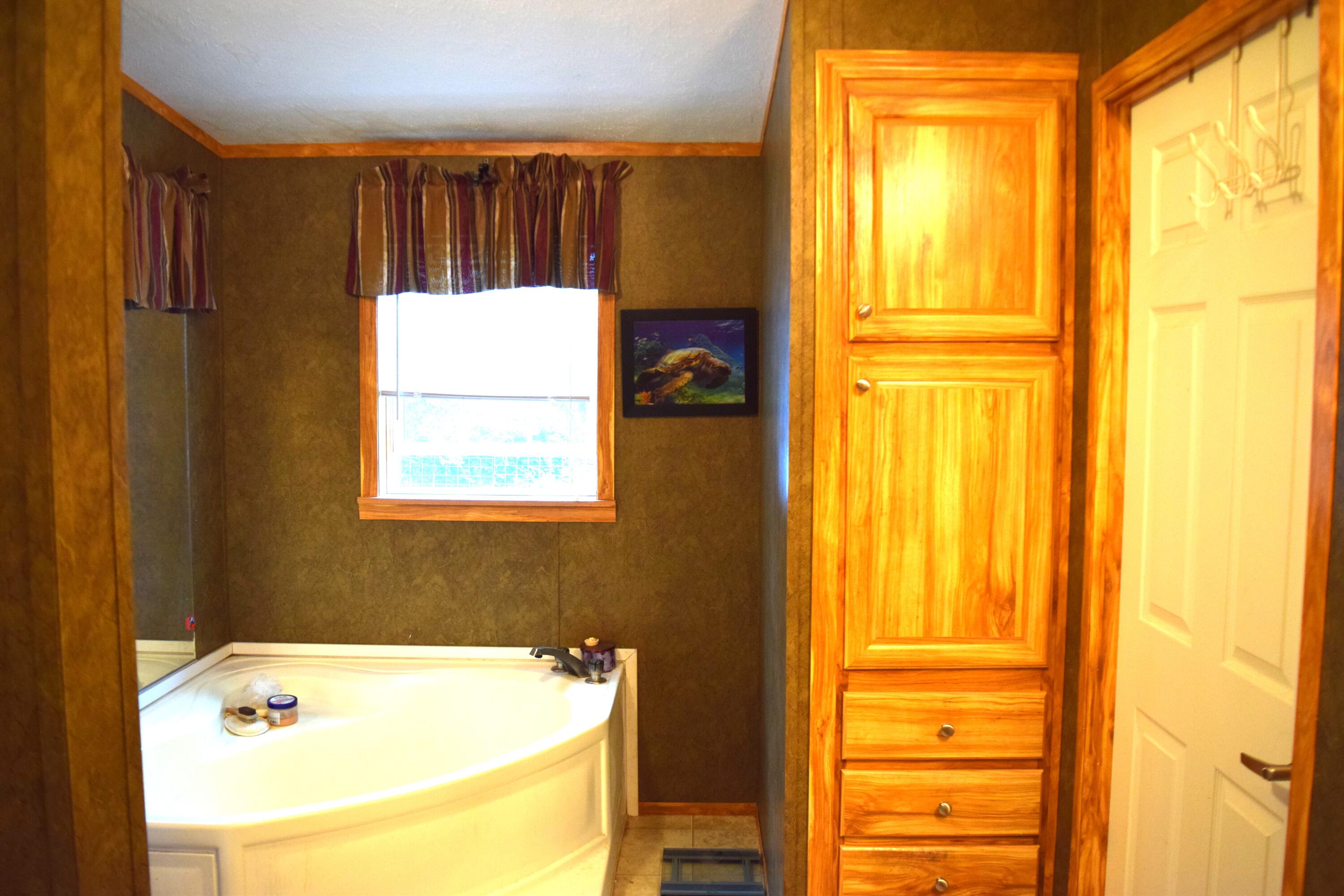 112 Portland Road Buxton, ME 04093 - Photo 13 of 23 primary bath