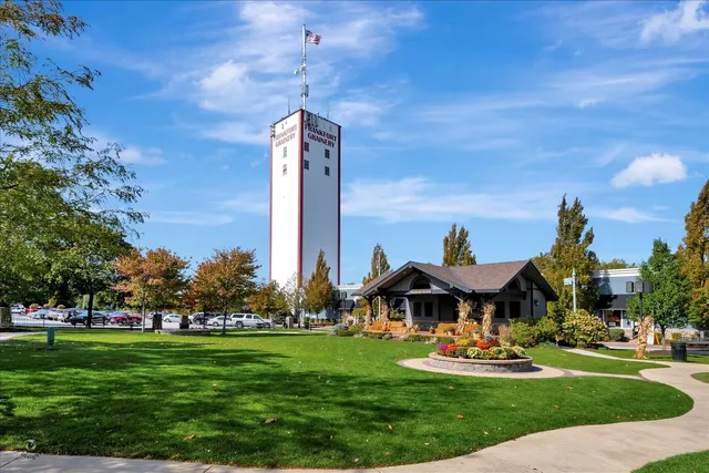 $929,999 | 51 Kaffel Court, Frankfort, IL 60423