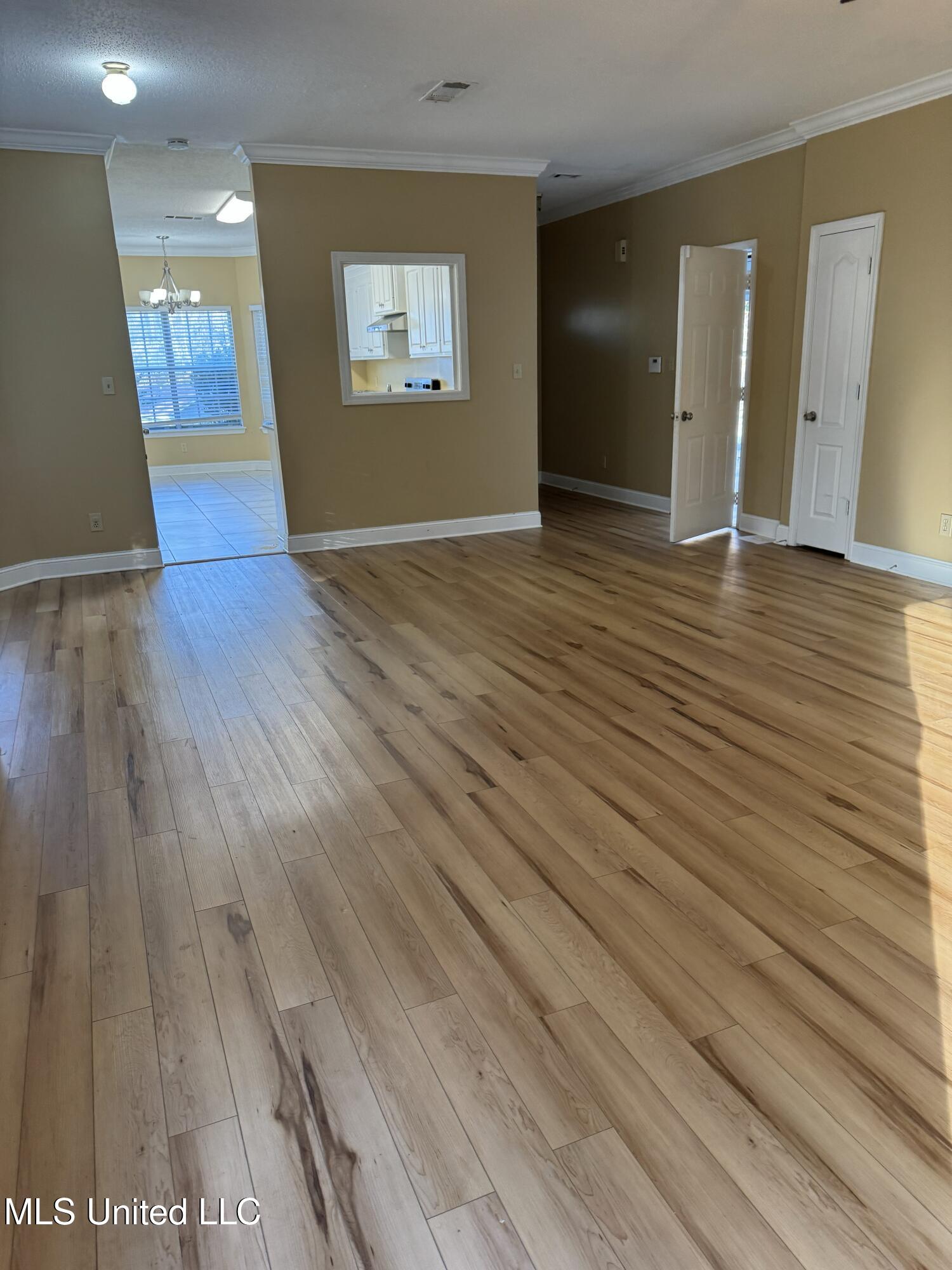 204 Lake Forest Lane Clinton, MS 39056 - Photo 11 of 15 IMG_0571