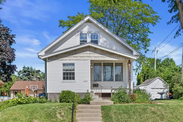 $275,000 | 2226 South 90th Street, West Allis, WI 53227