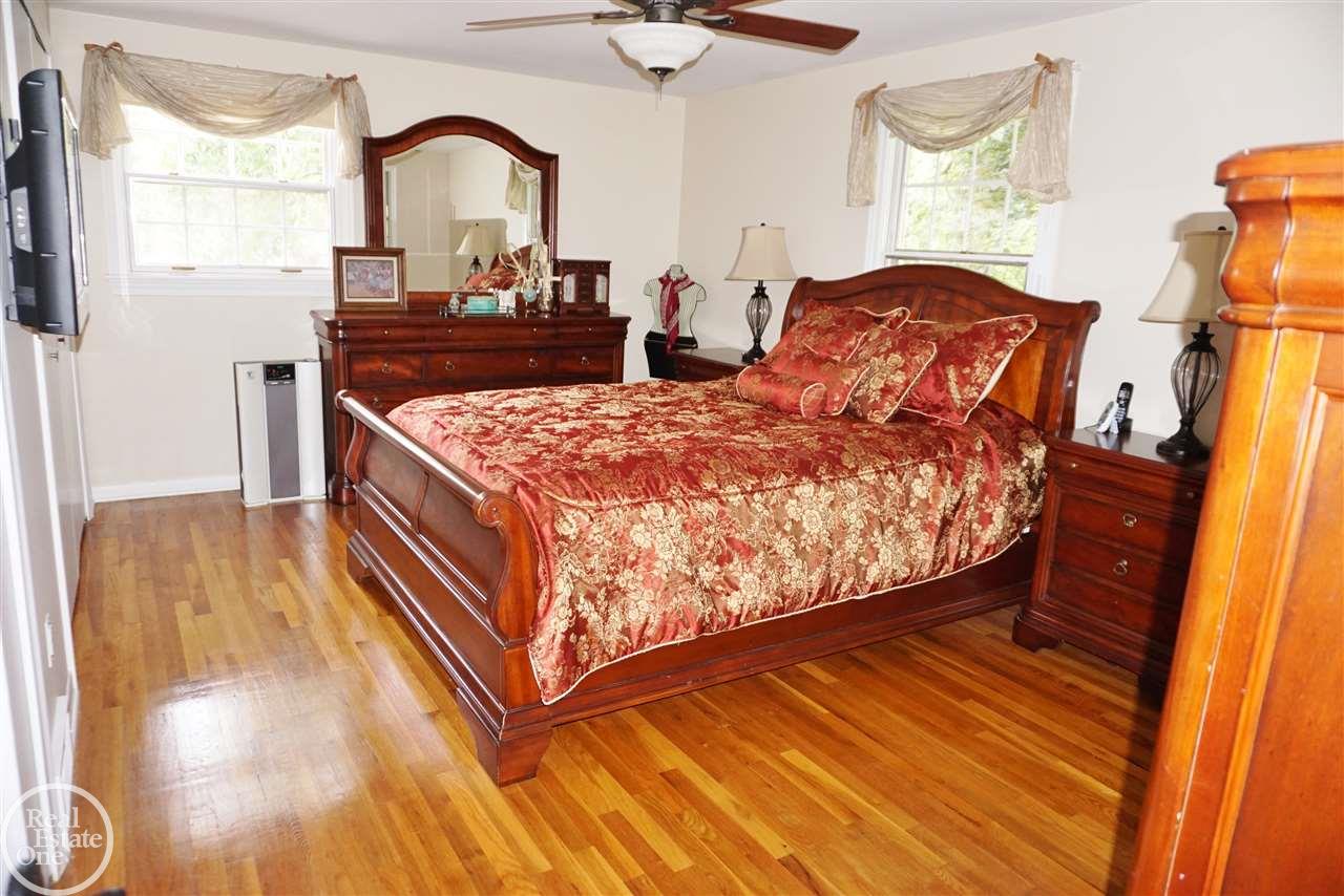 360 Donegal Drive Rochester Hills, MI 48309 - Photo 12 of 21