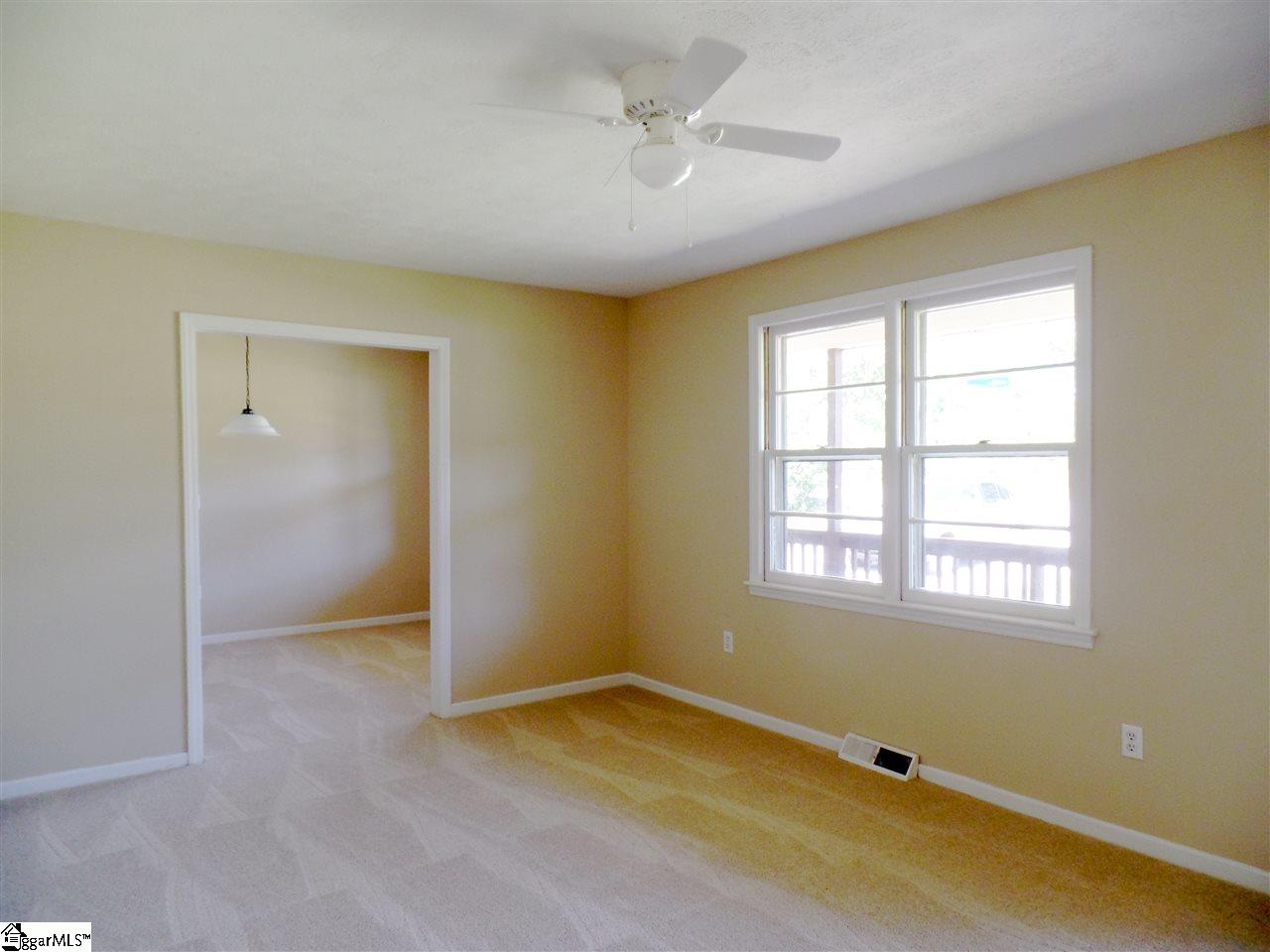 225 Inn Circle Fountain Inn, SC 29644 - Photo 2 of 9