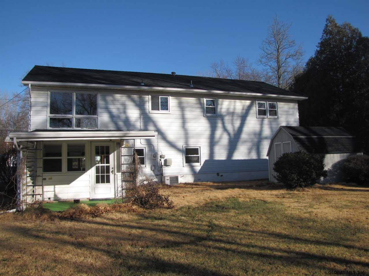 3104 East Old State Road Schenectady, NY 12303 - Photo 5 of 23 Photo 5