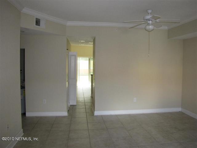 9745 Touchton Road, Unit 2702 Jacksonville, FL 32246 - Photo 2 of 9 Living Area