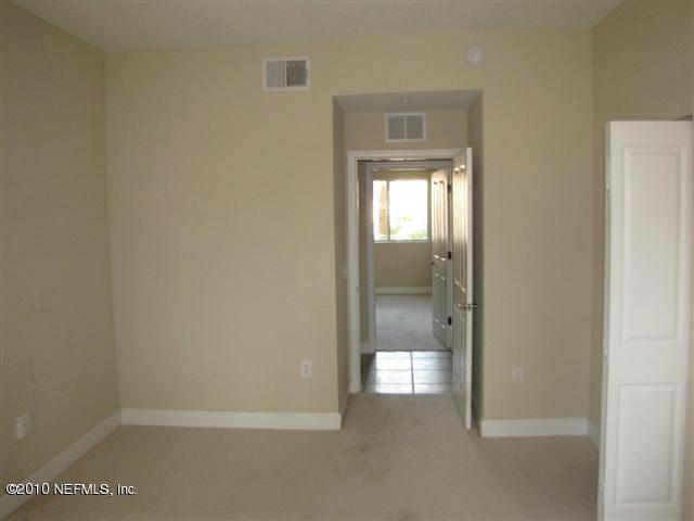 9745 Touchton Road, Unit 2702 Jacksonville, FL 32246 - Photo 5 of 9 Master bedroom