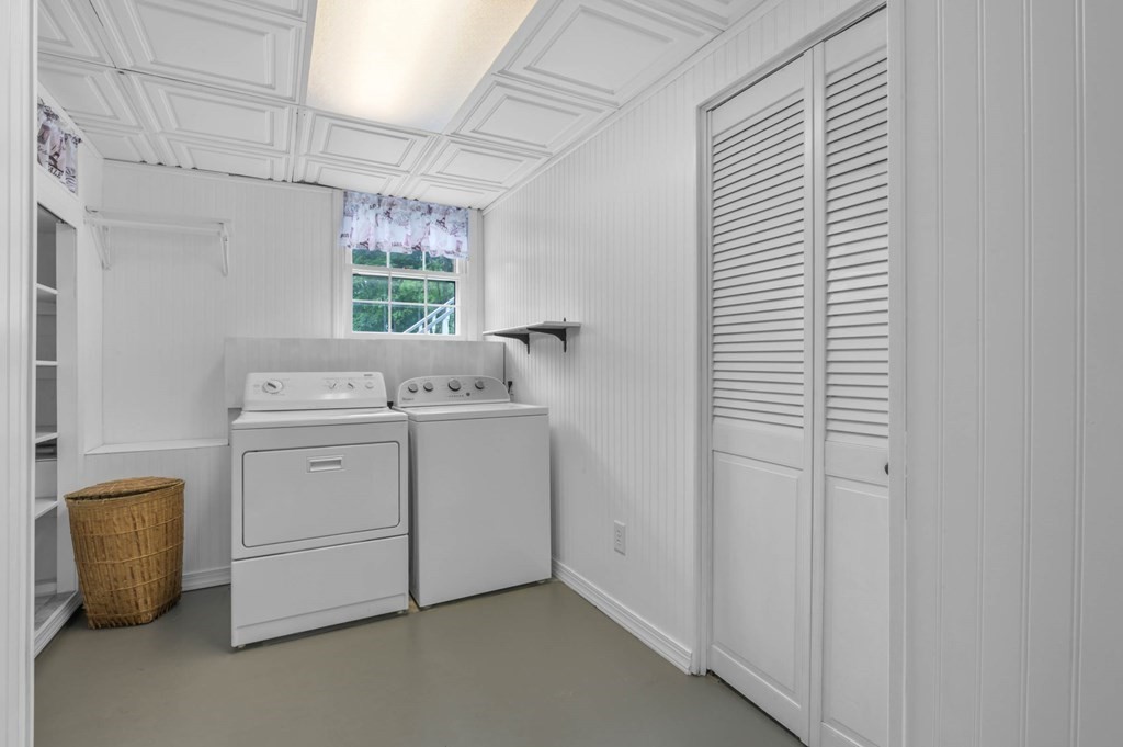10 Wyman Road Billerica, MA 01821 - Photo 26 of 33 a utility room with closet dryer and washer