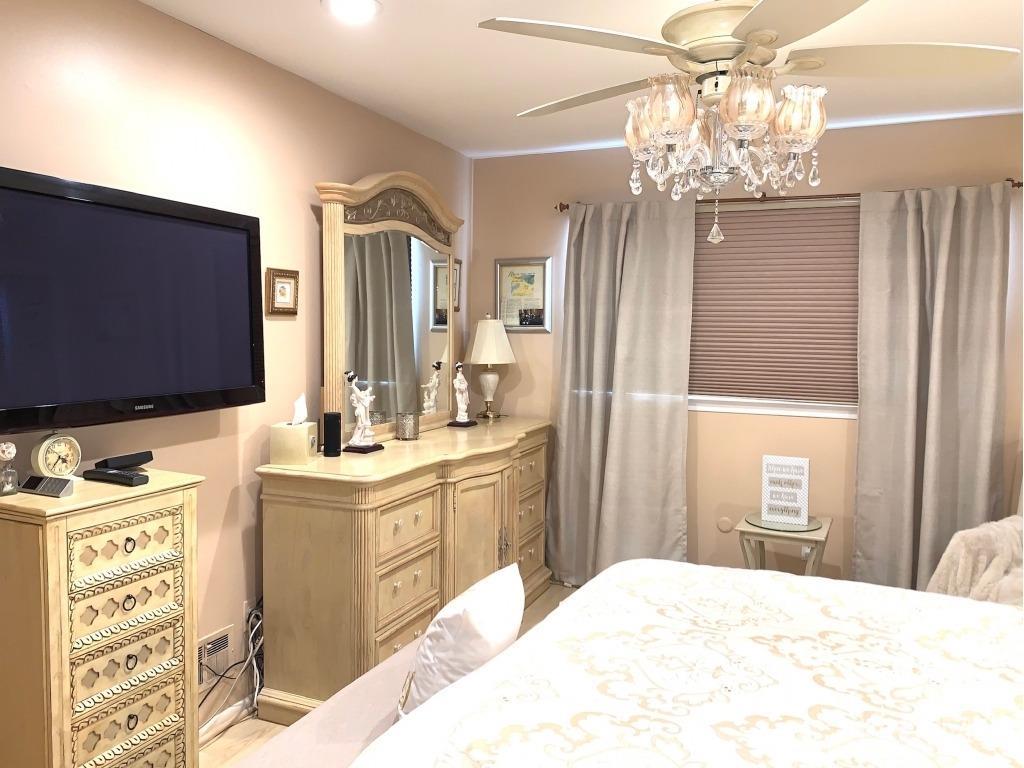 31 Preston Road Colonia, NJ 07067 - Photo 12 of 22 Gallery Image 12