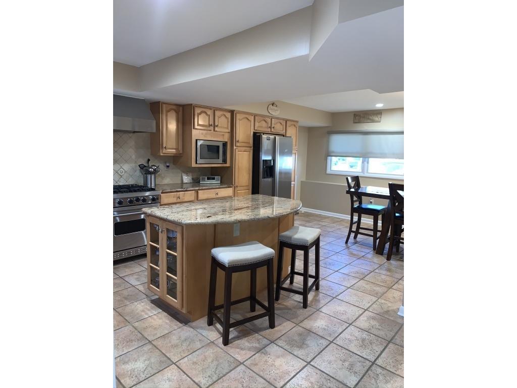 31 Preston Road Colonia, NJ 07067 - Photo 3 of 22 Gallery Image 3