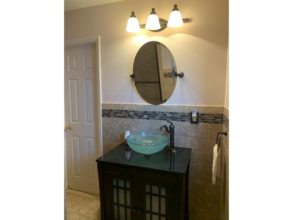 31 Preston Road Colonia, NJ 07067 - Photo 8 of 22 Gallery Image 8