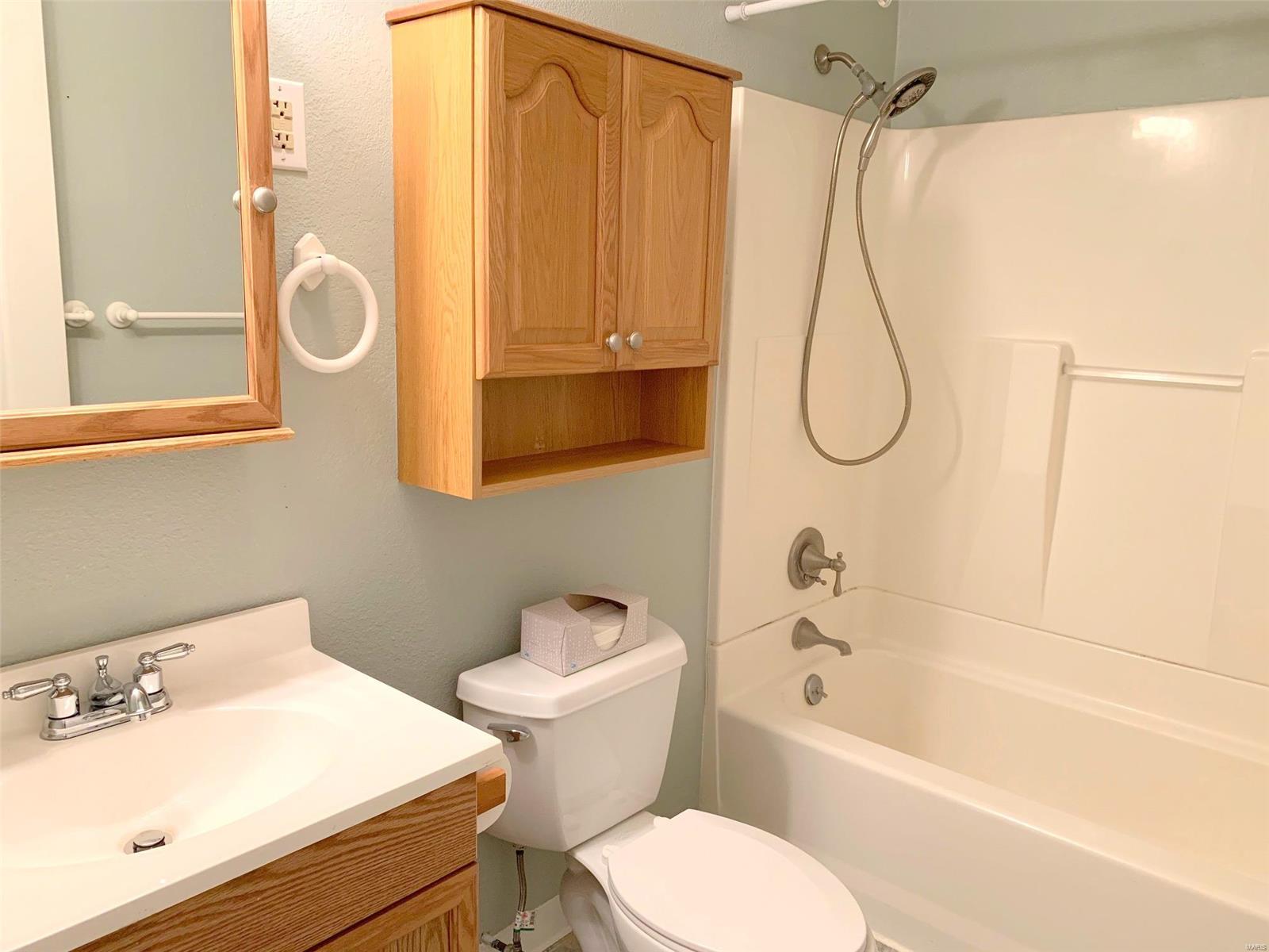 401 Georgia Street Bethalto, IL 62010 - Photo 8 of 10