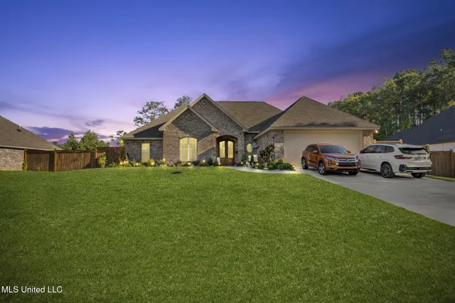 $369,000 | 134 North Slade Road, Sumrall, MS 39482