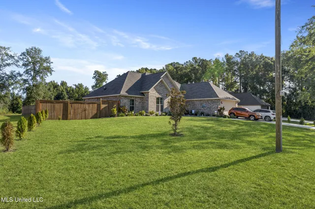 $369,000 | 134 North Slade Road, Sumrall, MS 39482