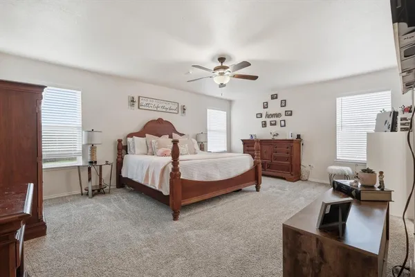 $2,650 | 14820 Ledgeview Court, Balch Springs, TX 75180