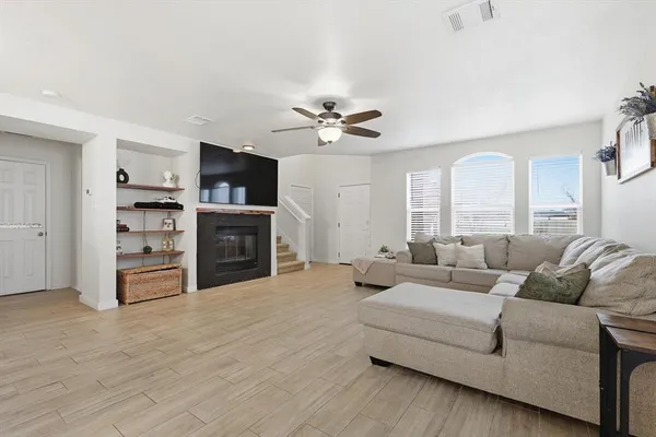 $2,650 | 14820 Ledgeview Court, Balch Springs, TX 75180