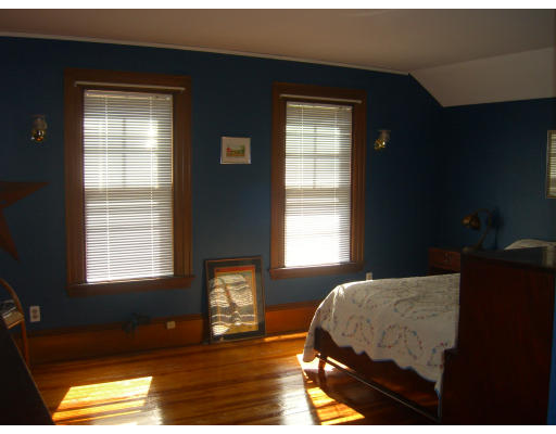 73 Brook Hill Road Milton, MA 02186 - Photo 18 of 22 Gallery Image 18