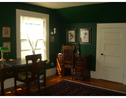 73 Brook Hill Road Milton, MA 02186 - Photo 19 of 22 Gallery Image 19