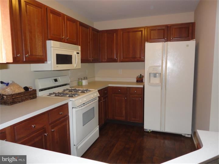 183 Natalie Road Delran, NJ 08075 - Photo 4 of 12