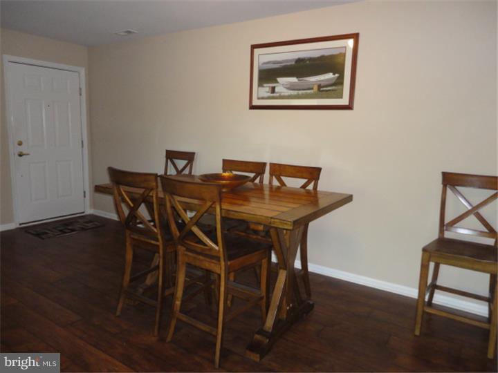 183 Natalie Road Delran, NJ 08075 - Photo 6 of 12