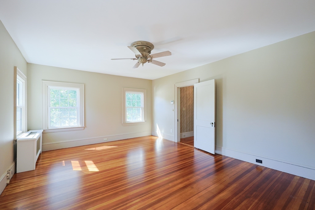 116 Adin Street Hopedale, MA 01747 - Photo 20 of 38