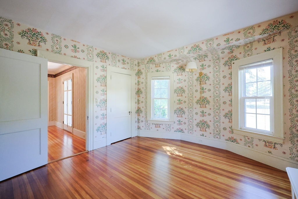 116 Adin Street Hopedale, MA 01747 - Photo 23 of 38