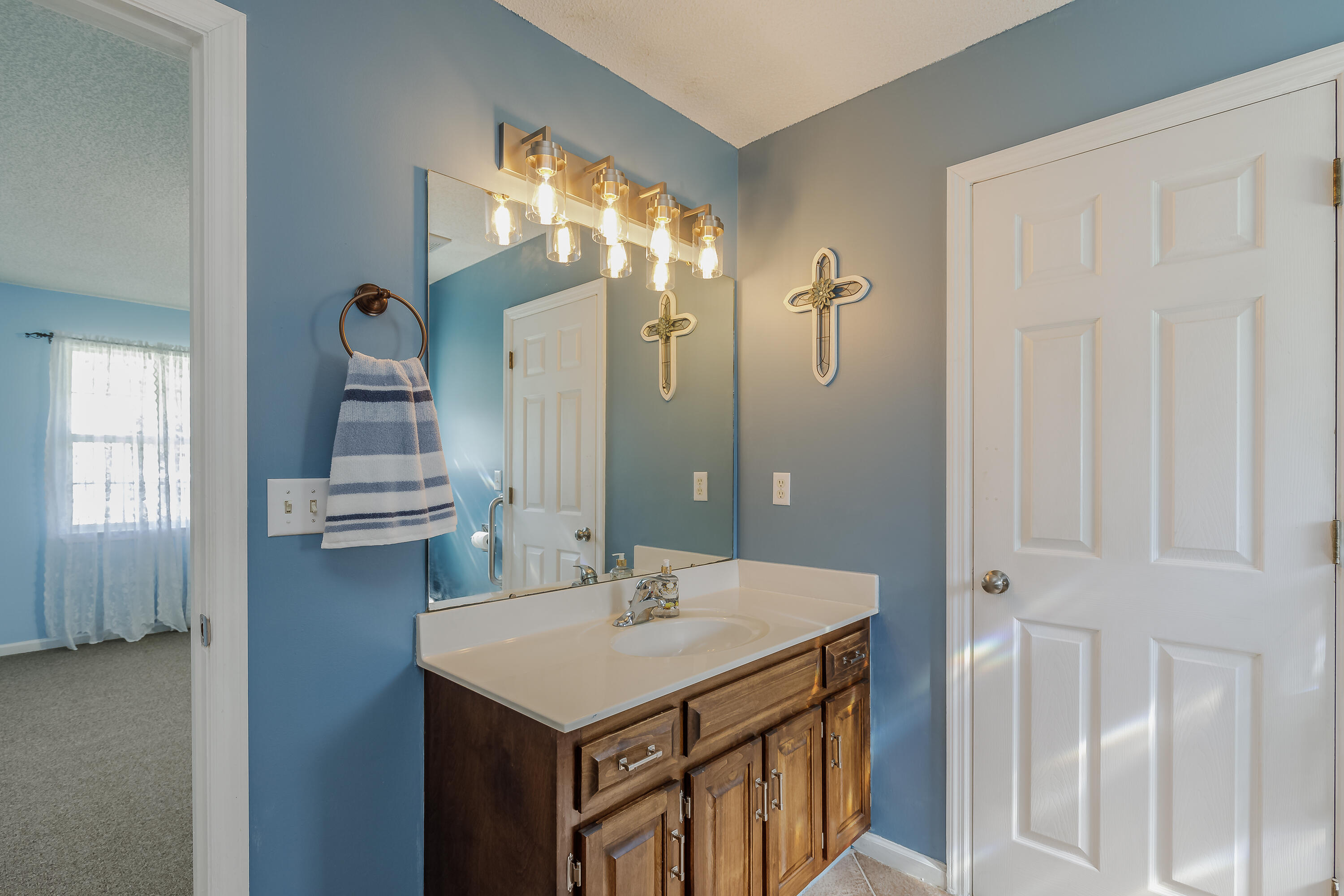 159 Spring Wind Circle Ringgold, GA 30736 - Photo 20 of 48 Master Bathroom