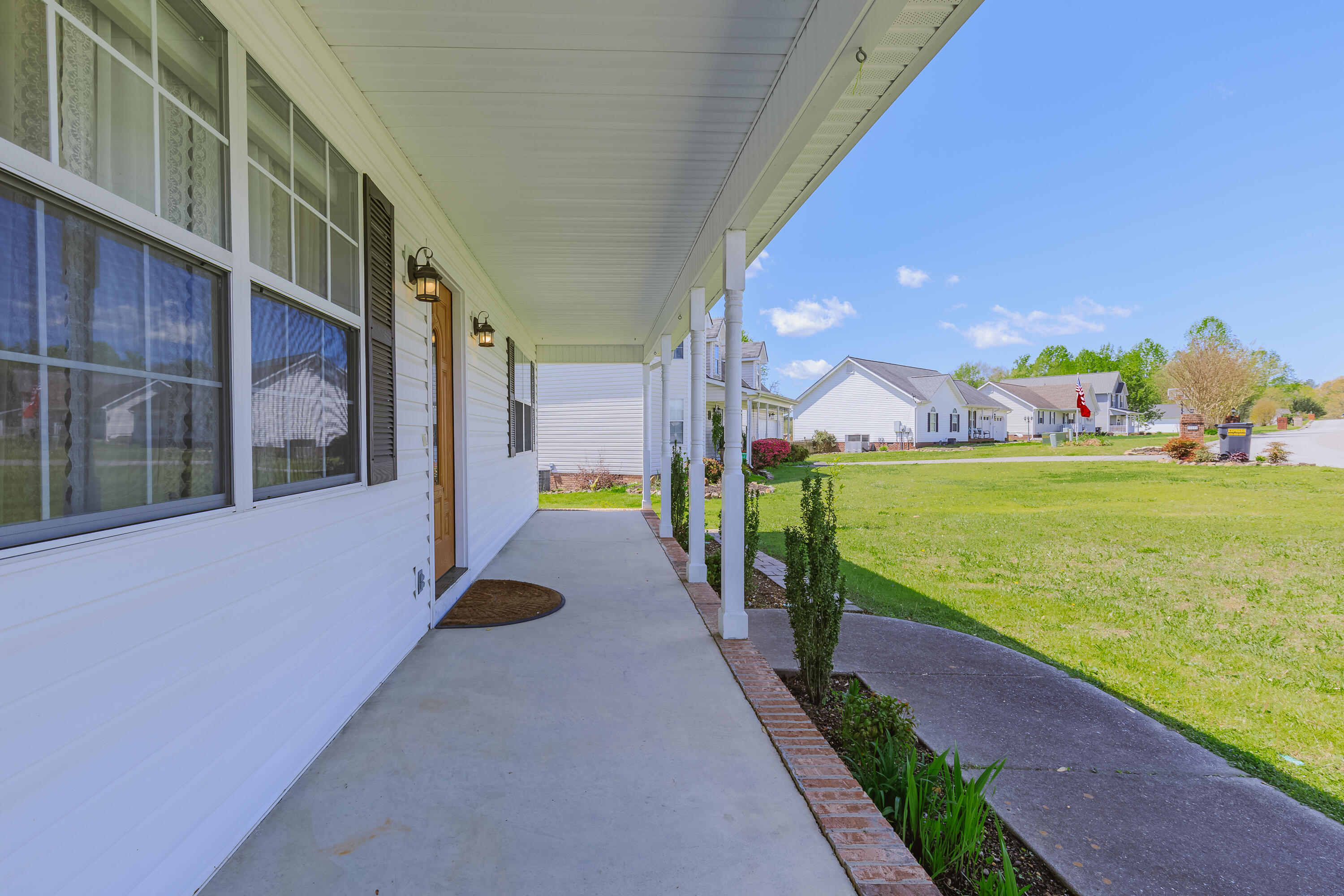 159 Spring Wind Circle Ringgold, GA 30736 - Photo 2 of 48 Exterior