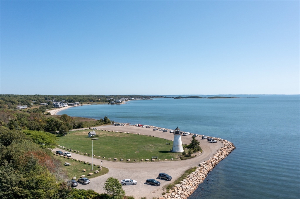 15 Ned's Point Road Mattapoisett, MA 02739 - Photo 4 of 36 Gallery Image 4