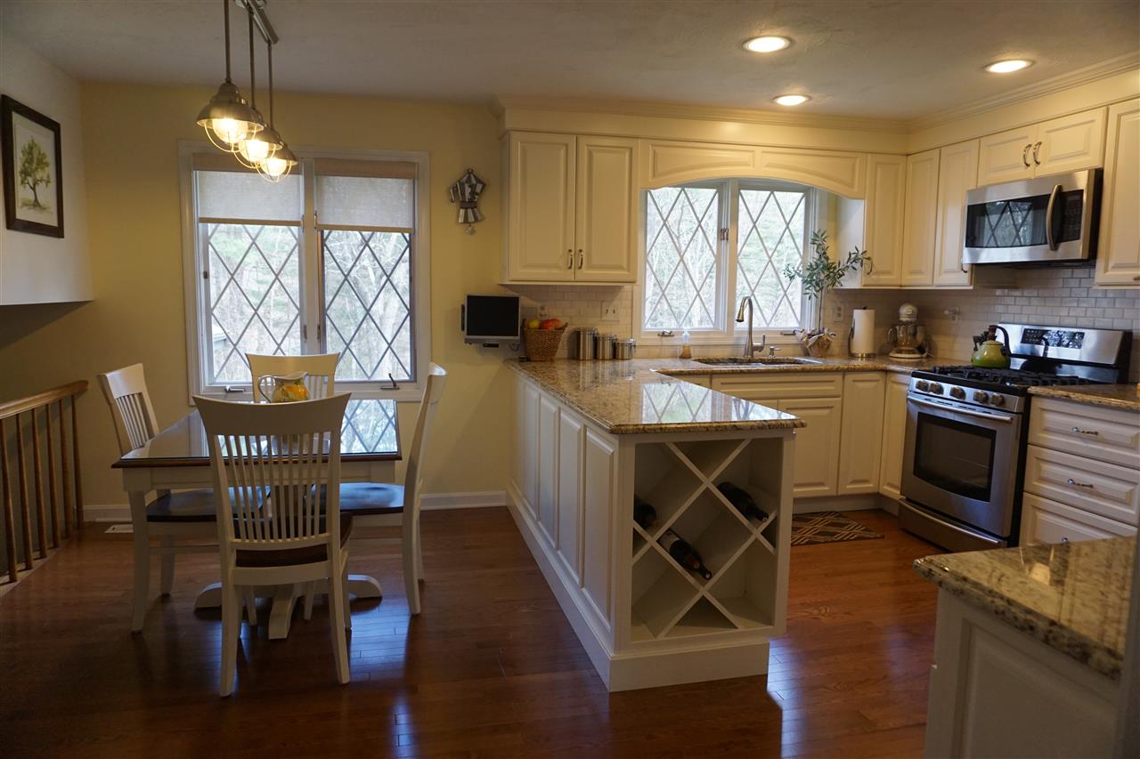 31 Richman Road Hudson, NH 03051 - Photo 5 of 23